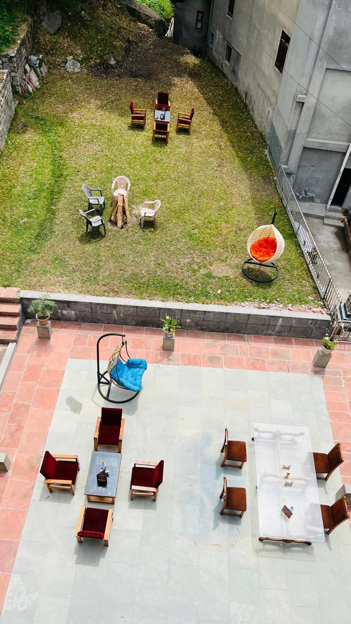 Sita Hotel & Cottage, Manali - A Boutique Wellness Hotel Eksteriør bilde