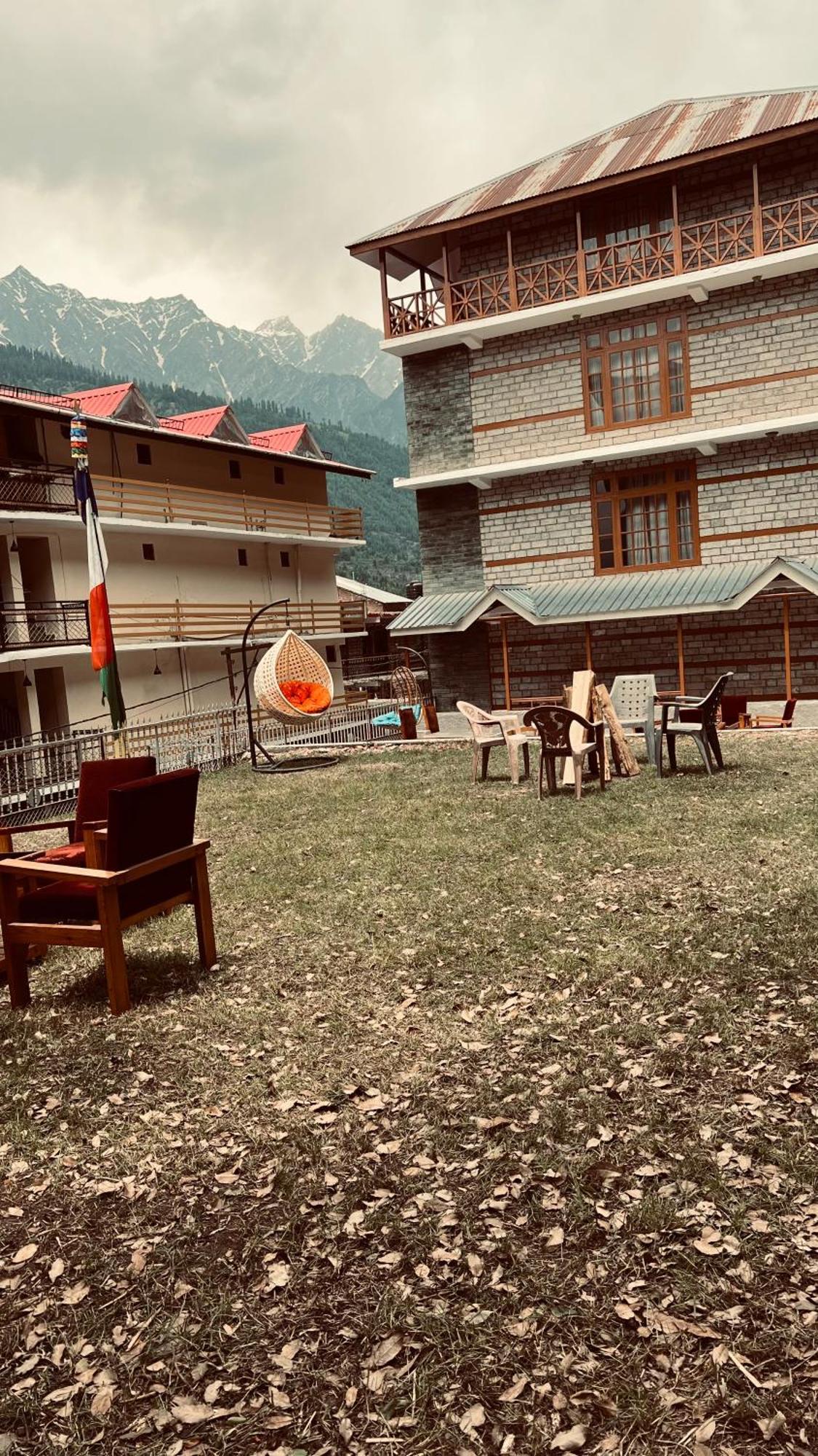 Sita Hotel & Cottage, Manali - A Boutique Wellness Hotel Eksteriør bilde